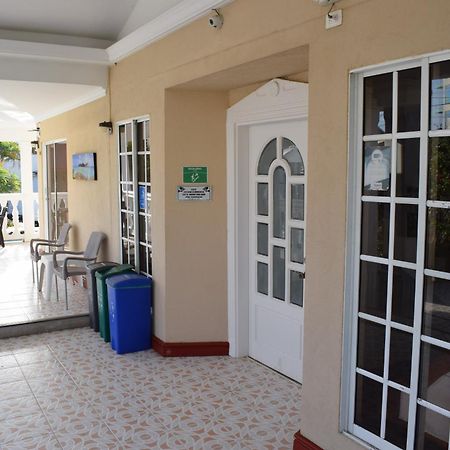 Hostal Marlyn Сан-Андрес Экстерьер фото